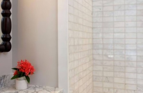 Old Town Hotel | Room w/Queen Bed in Vibrant Key West! Enjoy Romantic Ambience near Attractions