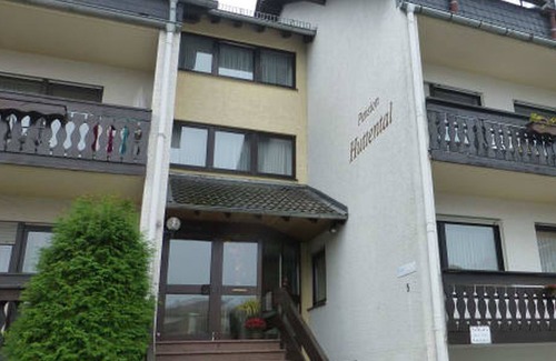 Bad Soden-Salmuenster Apartment | Room with shower/WC
