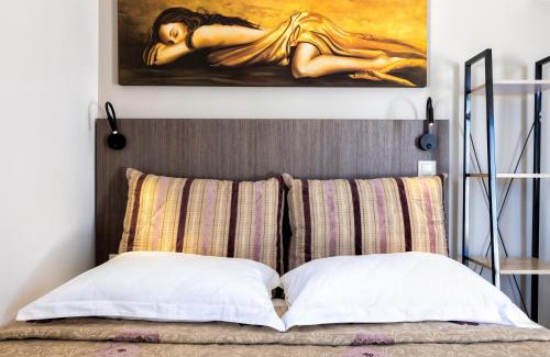 Paros Apartment | Room with sea view