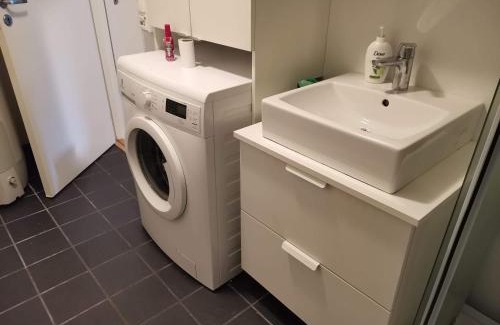 Tromso House | Room with shared kitchen and bathroom nr 3