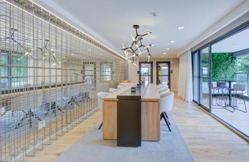 Pinheiros Apartment | Roomo Transamerica SP Oscar Freire