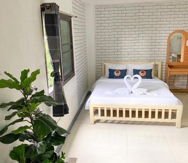 Khlong Kluea Apartment | RoomQuest Bangkok Chaeng Watthana