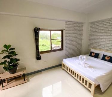 Khlong Kluea Apartment | RoomQuest Bangkok Chaeng Watthana