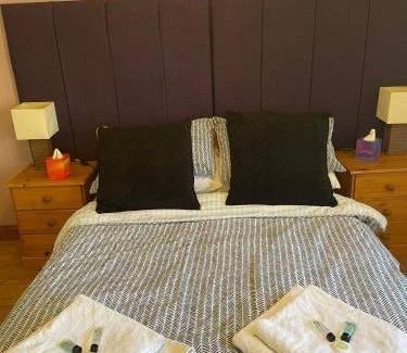 Tortworth Hotel | Rooms at the Huntsman Inn