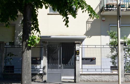 Pavia House | Rooms Of Love