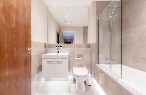 Reigate Apartment | Roomspace Serviced Apartments - Trinity House