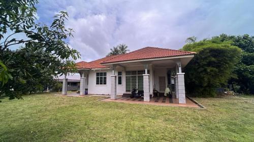 Telok Kachang House | Roomstay Bintong