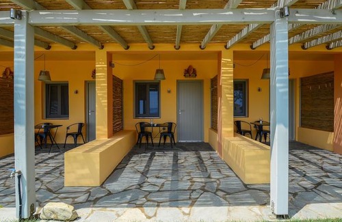 Kipri Apartment | Rooster Guesthouse Rooms