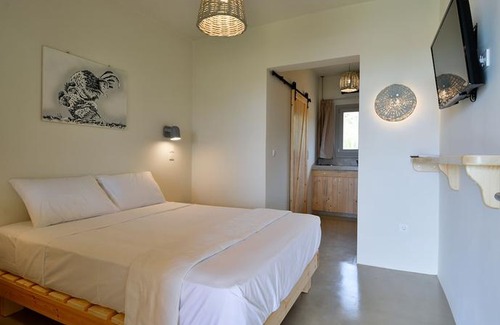 Kipri Apartment | Rooster Guesthouse Rooms