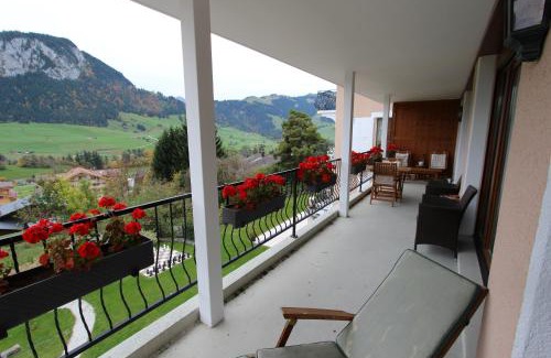 Chateau-d'Oex Apartment | Rosat 22