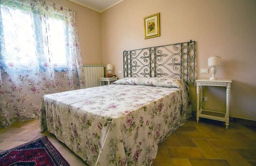Crocemaroggia Other | Rose apartment in Farmhouse with Garden and Pool