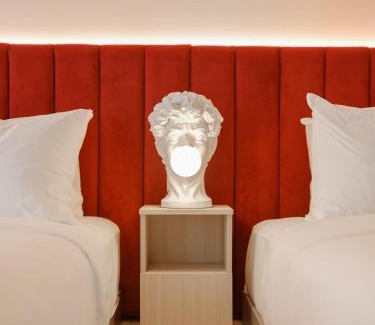 Saint-Roch Hotel | Rose - Hôtel Invisible
