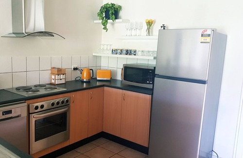 Rosebery Villa | Rosebery Retreat - Beautiful 3 BR spacious home