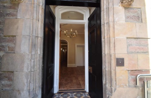 South Galson Apartment | Rosedene Highland House - King Studio Apartment 5