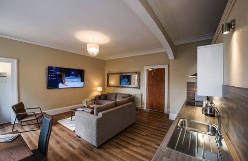 South Galson Apartment | Rosedene Highland House - Emperor Apartment 6