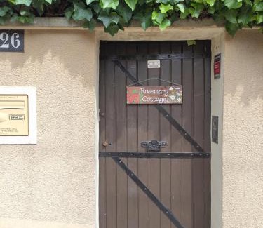 Sergines Bed & Breakfast | Rosemary Cottage