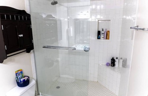 Amarillo House | Rosy Cozy(1)*Perfectly located off I-40 & I-27*