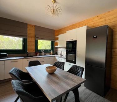 Zeliv Villa | Roubenka Na Číně