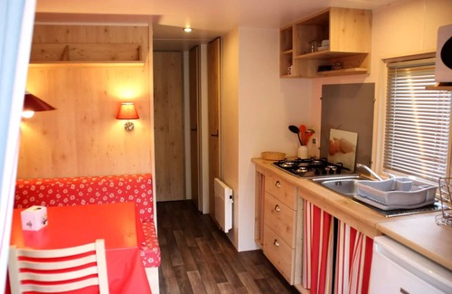 Junas Cabin | ROULOTTE Air-conditioned - 2 bedrooms - 26.08m²/Cicada, Grillon, Chardonnet, Mésange 4 people