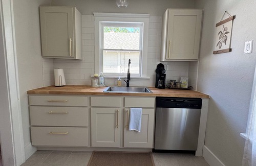Tulsa House | Route 66 Retreat - Charming 2 bedroom/1 bath bungalow