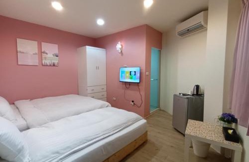 Xitun District House | Rowan House