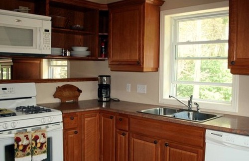 St. Williams House | Rowanwood Farm welcomes stays in a unique carriage house. Coming January 2025!