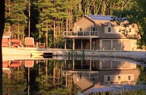 St. Williams House | Rowanwood Farm welcomes stays in a unique carriage house. Coming January 2025!