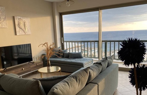 Agia Marina Apartment | Roxa Seaview Apartment