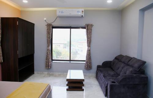 Lonavala Villa | Royal Escape - 4 BHK Private Pool Villa by Royal Villa Lonavla
