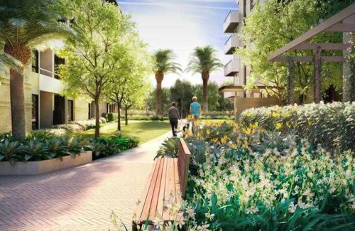 Caulfield North Apartment | Royal Executive Living - Garden Executive Home