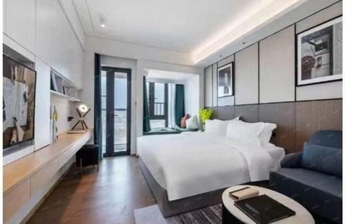Shajing Apartment | Royal Executive Apartment, Shenzhen World Exhibition & Convention Center, Nearby Shenzhen World North Metro St ation