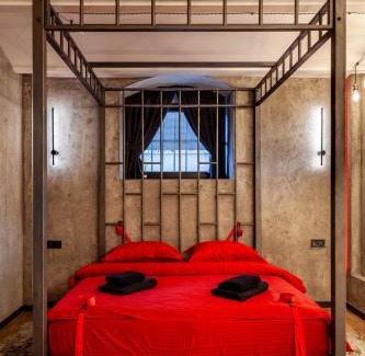 Lviv Apartment | Royal Hot Jucuzzi Apartment