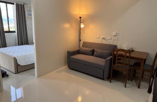 Basak Apartment | Royal Ocean Crest Mactan