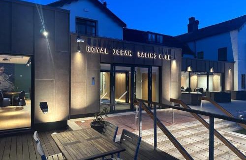 Cowes Hotel | Royal Ocean Racing Club