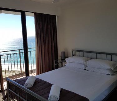 Palm Beach Apartment | Royal Palm Resort on the Beach