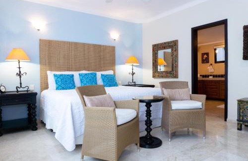 Downtown Apartment | Royal Palms 8 condo