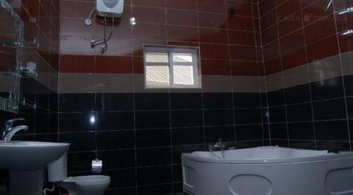 Asaba Cabin | Royal Park Hotel Suite - Standard