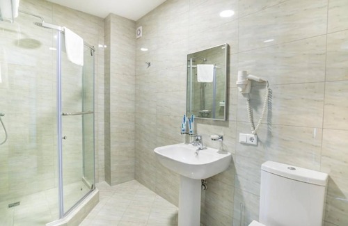 Almaty Hotel | Royal Petrol Hotel