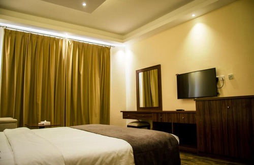 Umm al Quwain Hotel | Royal Residence Hotel & Spa