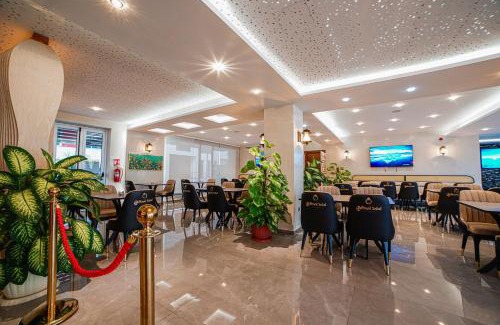 Hydra Hotel | Royal Sahel