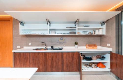 Casablanca Apartment | Royal Senior Suite 3Bd & 3Ba -By Appart Ayla