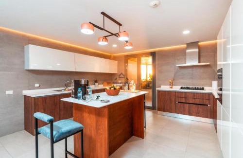 Casablanca Apartment | Royal Senior Suite 3Bd & 3Ba -By Appart Ayla