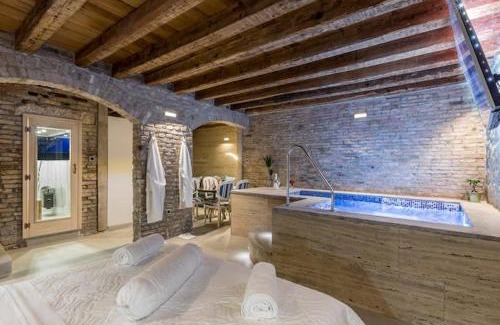 Split Apartment | ROYAL SPA-LATUM APARTMENT