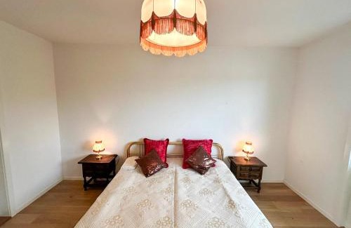 Brunnadern Apartment | Royal Stay - Spacious City Apartment - Best Location Bern