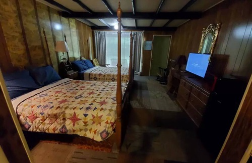 Gouldsboro Hotel | Royal Studio Suite