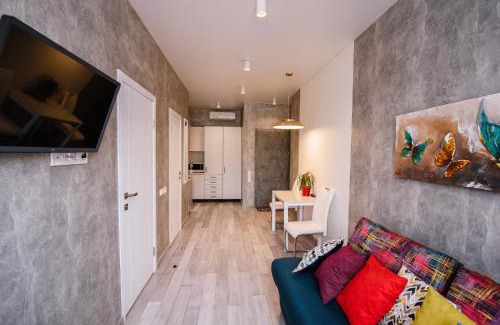 Kyiv Apartment | Royal Tower Luxurious Smart Residence (2)