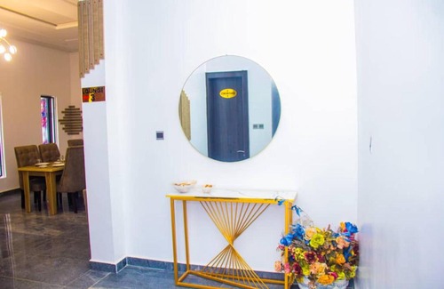 Abuja Apartment | Royale Suite Palace