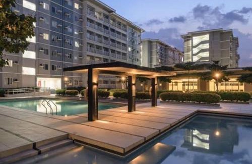 Novaliches Apartment | Royce Staycation - Trees Residences Cozy unit with PS4