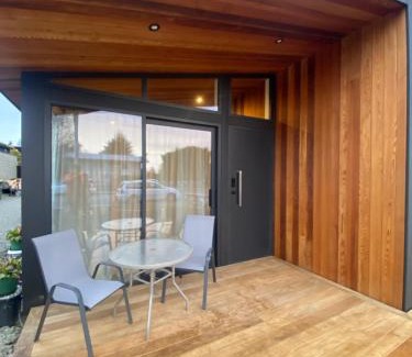 Wanaka Apartment | Roys View