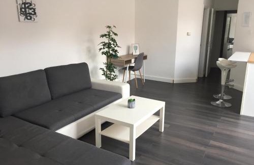 Pecs Apartment | Rozmaring Apartman Pécs